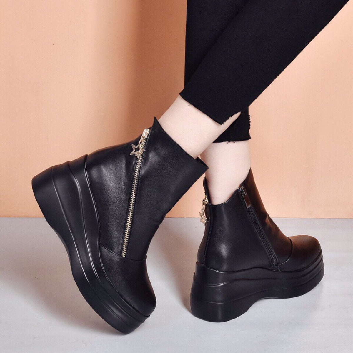 Aurélia | Bottines Compensées en Cuir à Zip Diagonal