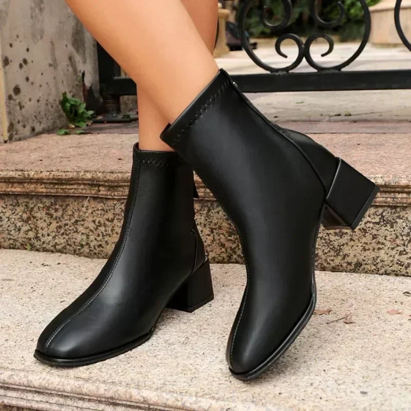 Victoire | Bottines à Talon Bloc et Zip Arrière