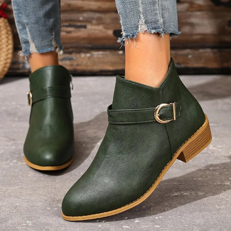 Albane | Bottines Pointues à Boucle et Petit Talon