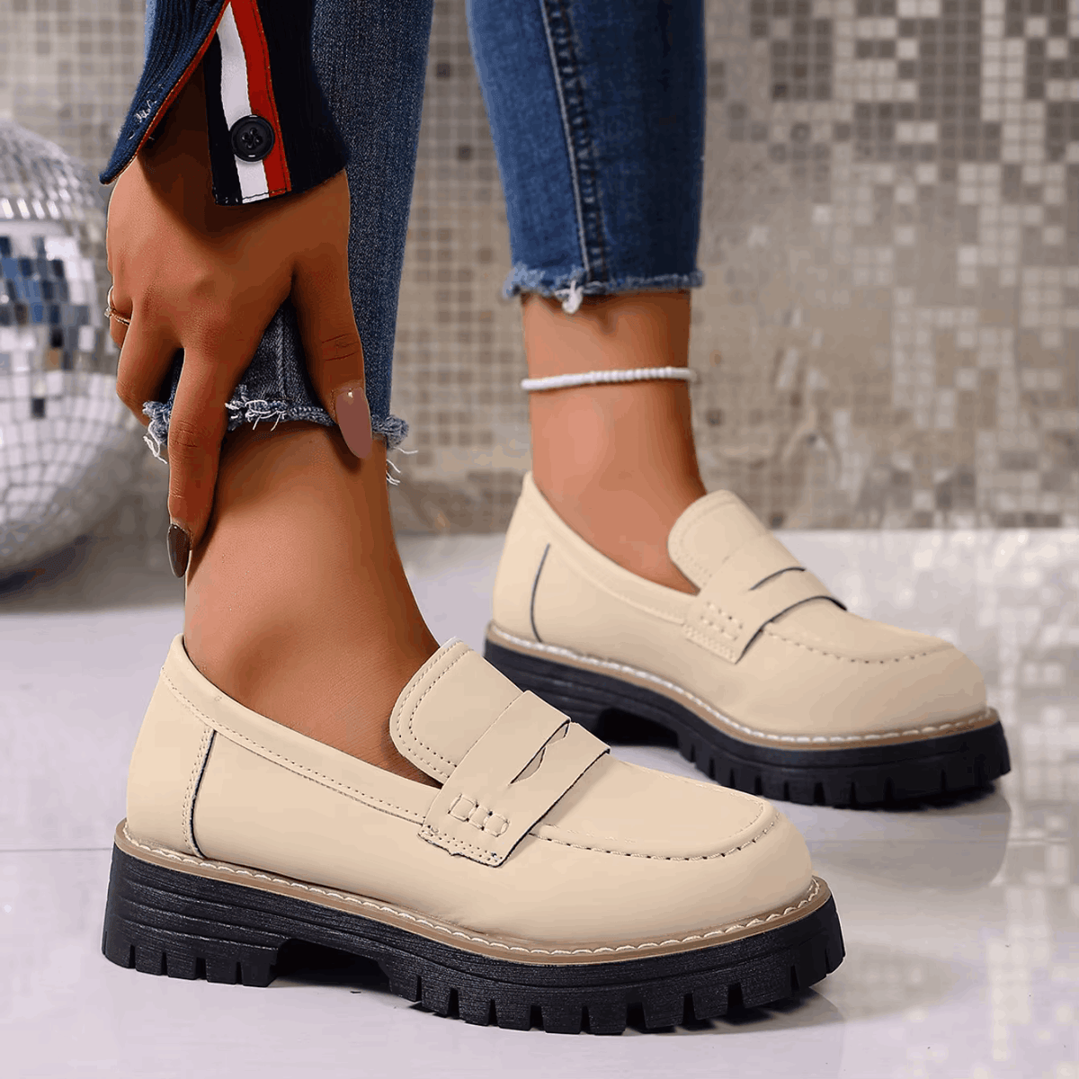 Elsa - Mocassins à Semelle Crantée Effet Daim