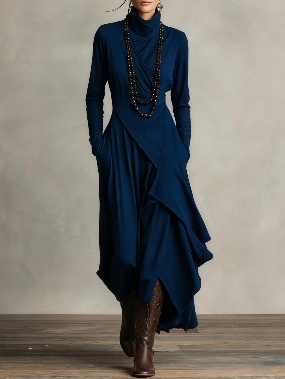 Solange – Robe Longue Drapée à Col Roulé