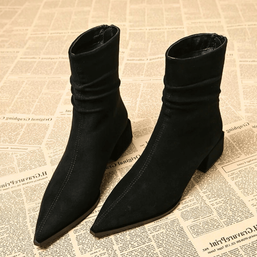 Hortense | Bottines en Suédine à Bout Pointu