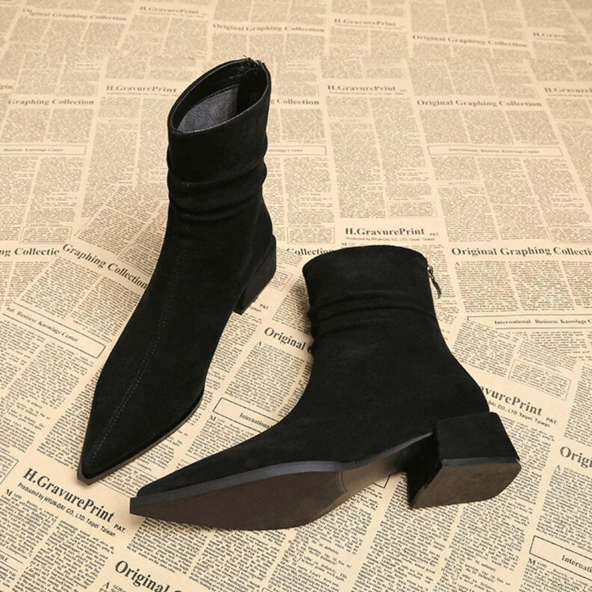 Hortense | Bottines en Suédine à Bout Pointu